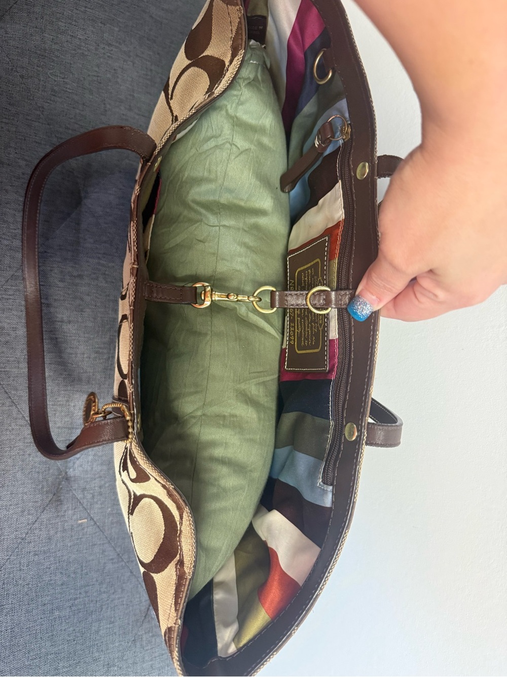 Coach Legacy Stripe Tote 11099 - Picture 6 of 15